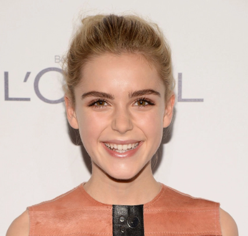 kiernan shipka teeth 2015