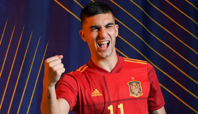 ferran torres teeth in 2020