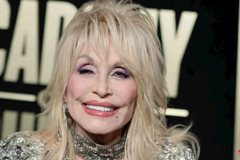 dolly parton teeth in 2023 dolly parton teeth in 2023