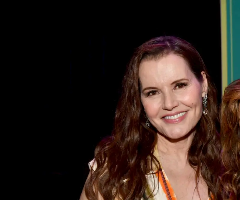 geena davis teeth in 2023