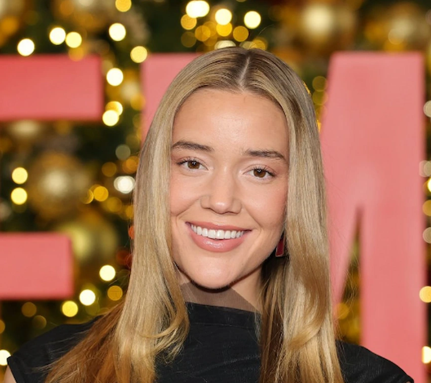 olivia ponton teeth 2025