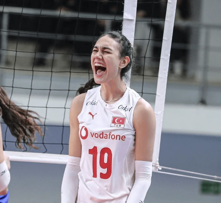 defne basyolcu teeth 2024