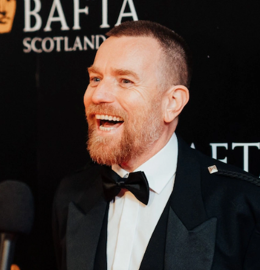 ewan mcgregor teeth 2026