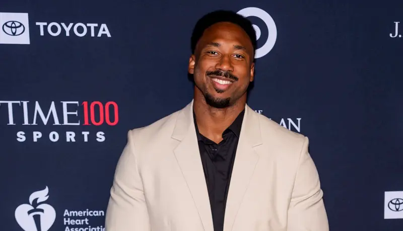 myles garrett teeth in 2026