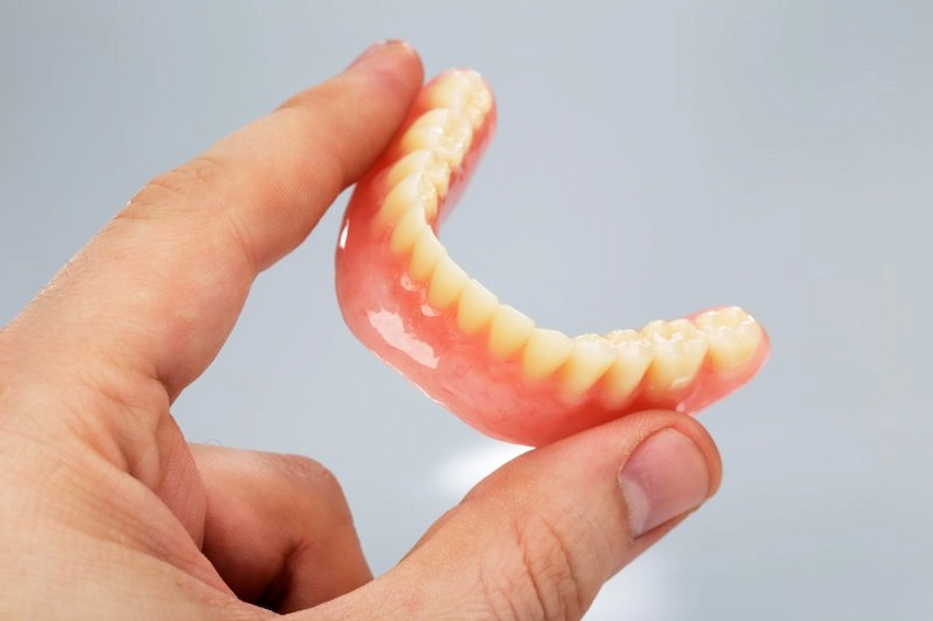 the best denture adhesives for upper lower and all around